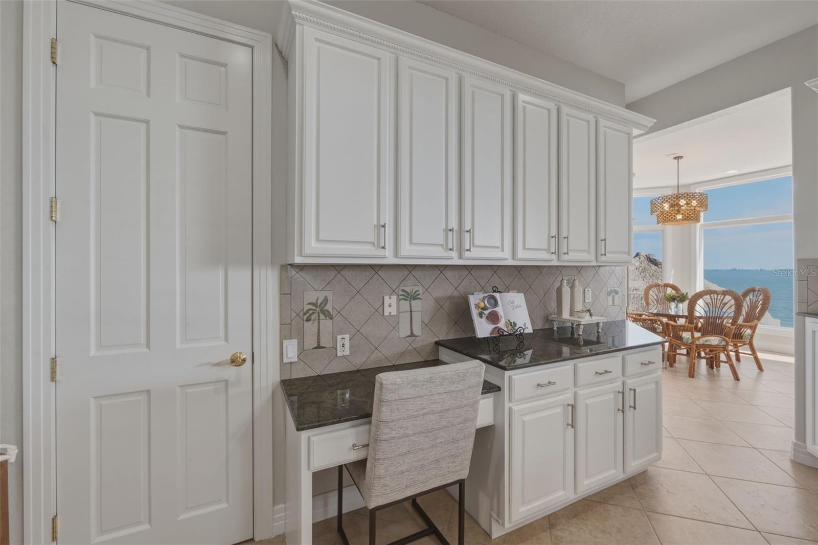 102 8TH STREET E, Tierra Verde, FL 33715