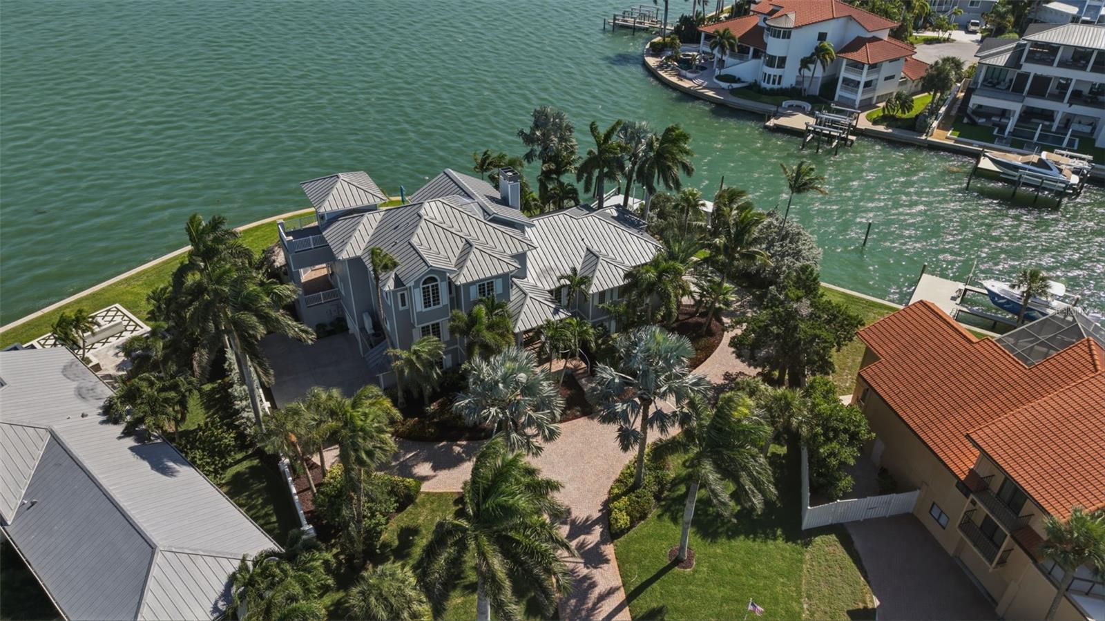 102 8TH STREET E, Tierra Verde, FL 33715
