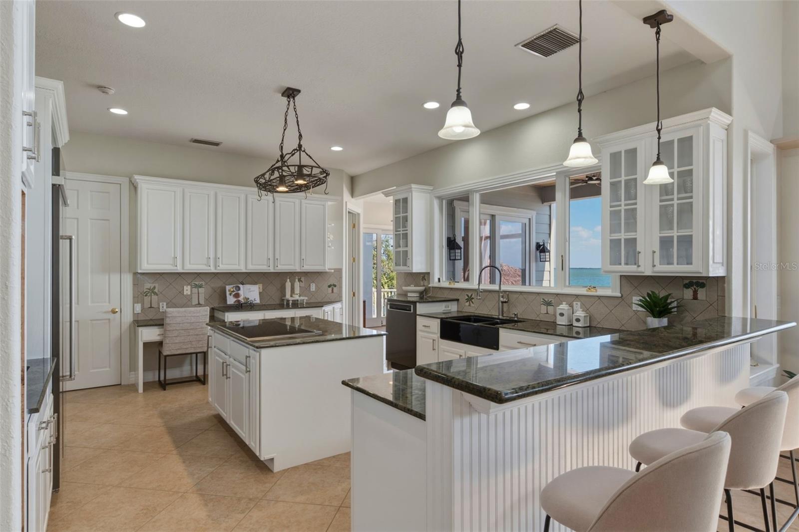 102 8TH STREET E, Tierra Verde, FL 33715