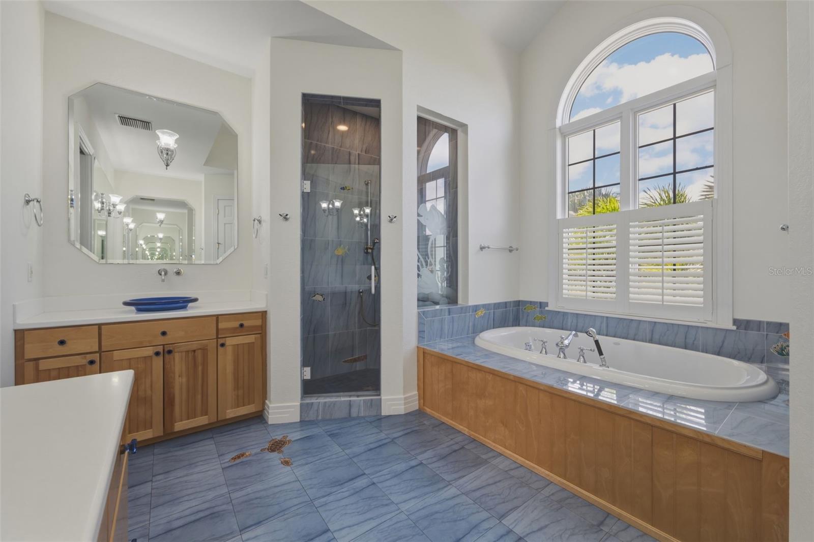 102 8TH STREET E, Tierra Verde, FL 33715