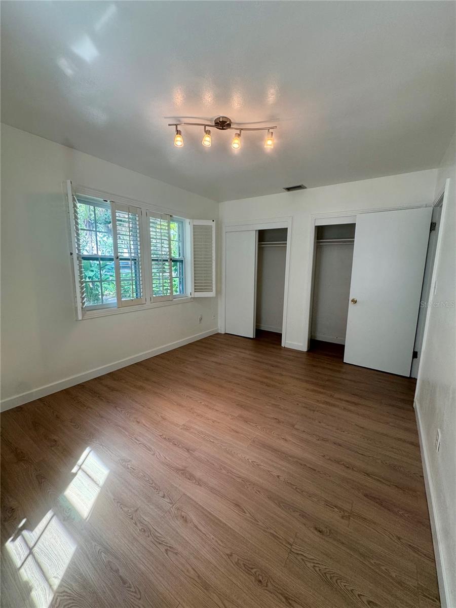 207 W DAVIS BOULEVARD, Tampa, FL 33606 207 W DAVIS BOULEVARD, Tampa, FL 33606