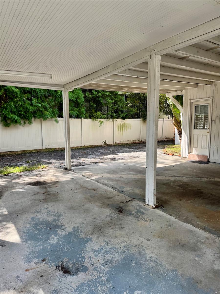 207 W DAVIS BOULEVARD, Tampa, FL 33606