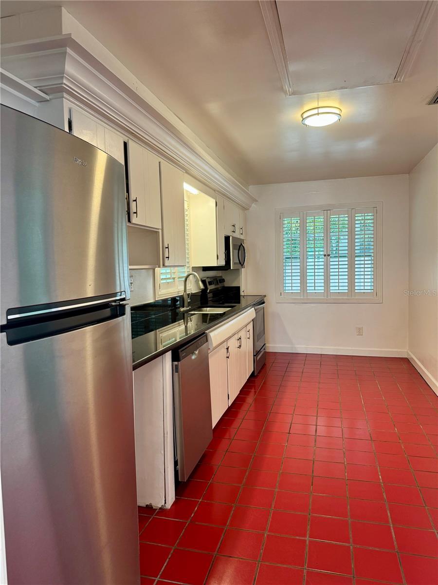 207 W DAVIS BOULEVARD, Tampa, FL 33606