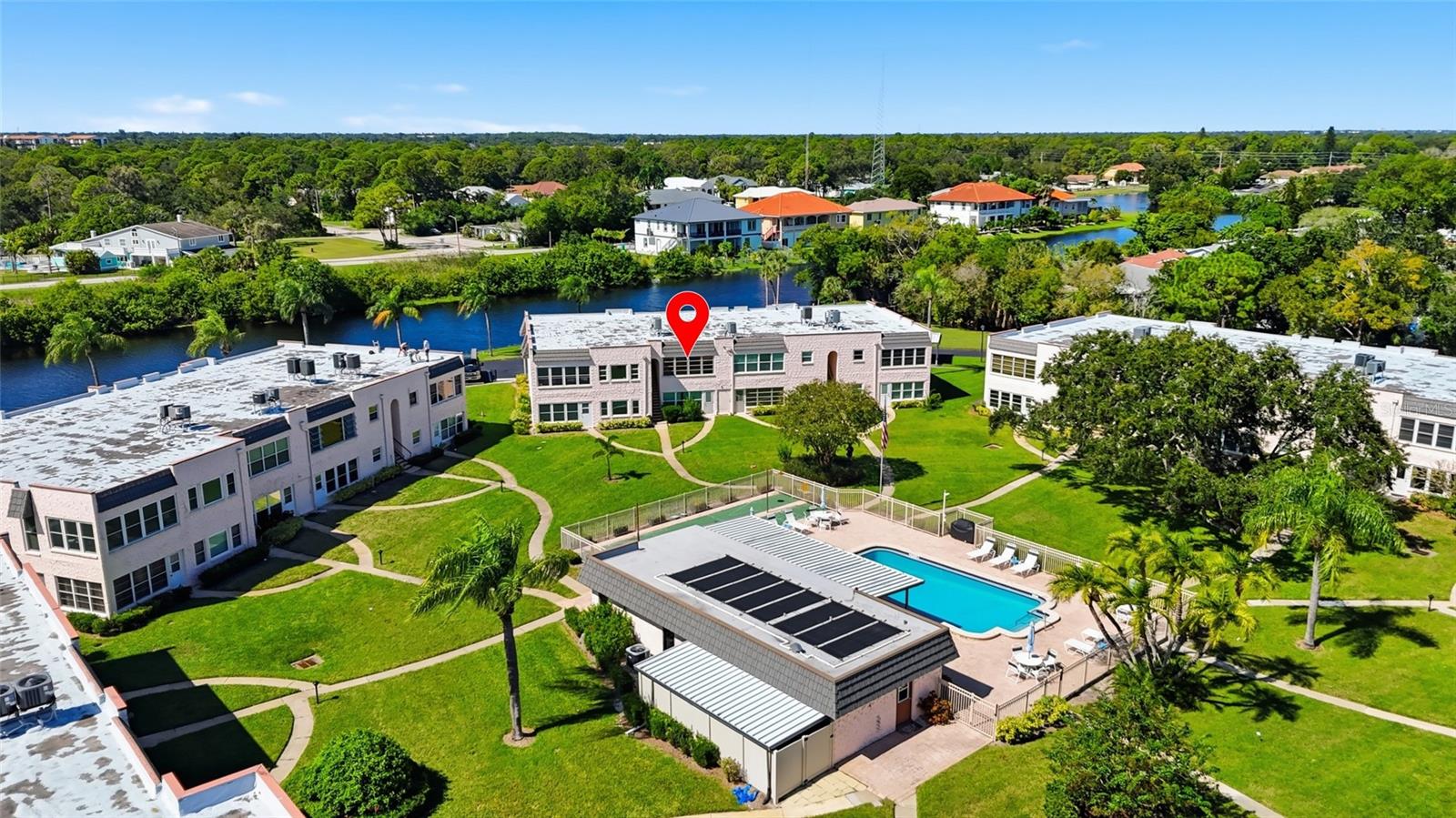 211 FERNWOOD CIRCLE, #211, Seminole, FL 33777