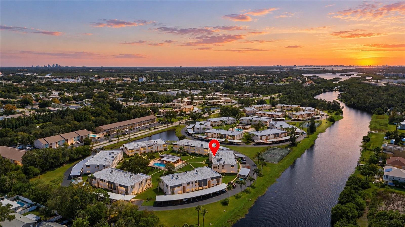 211 FERNWOOD CIRCLE, #211, Seminole, FL 33777