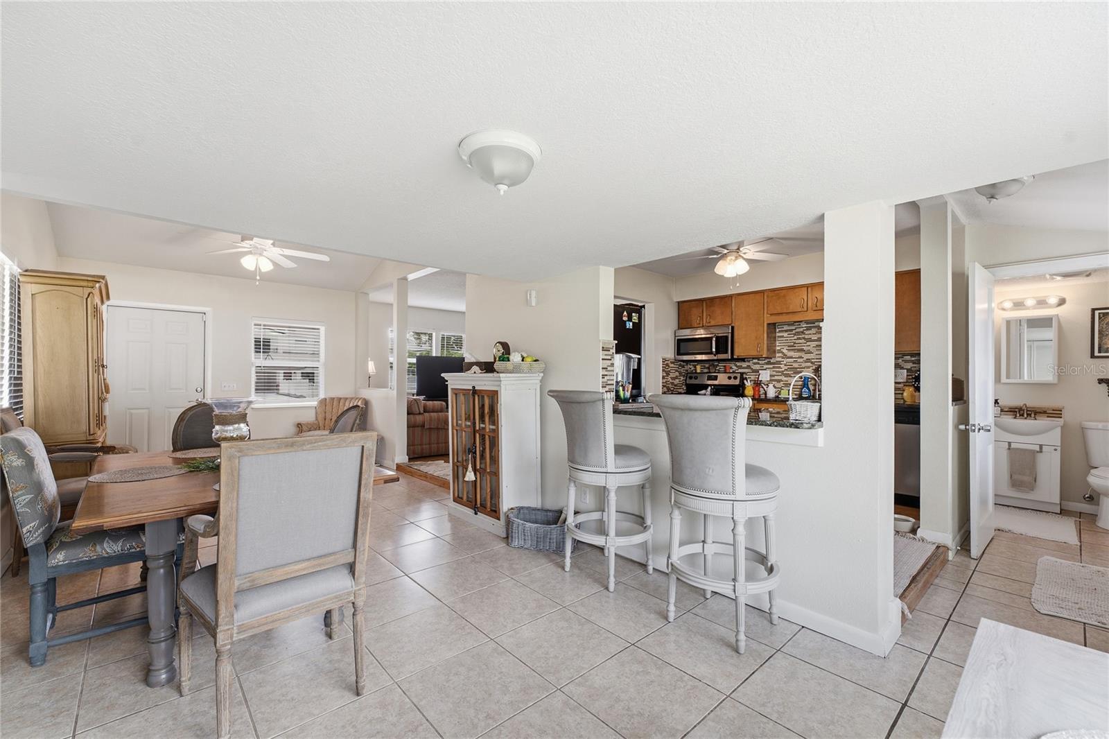 4627 W EL PRADO BOULEVARD, Tampa, FL 33629