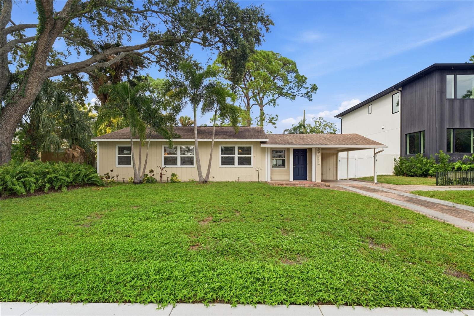 4627 W EL PRADO BOULEVARD, Tampa, FL 33629
