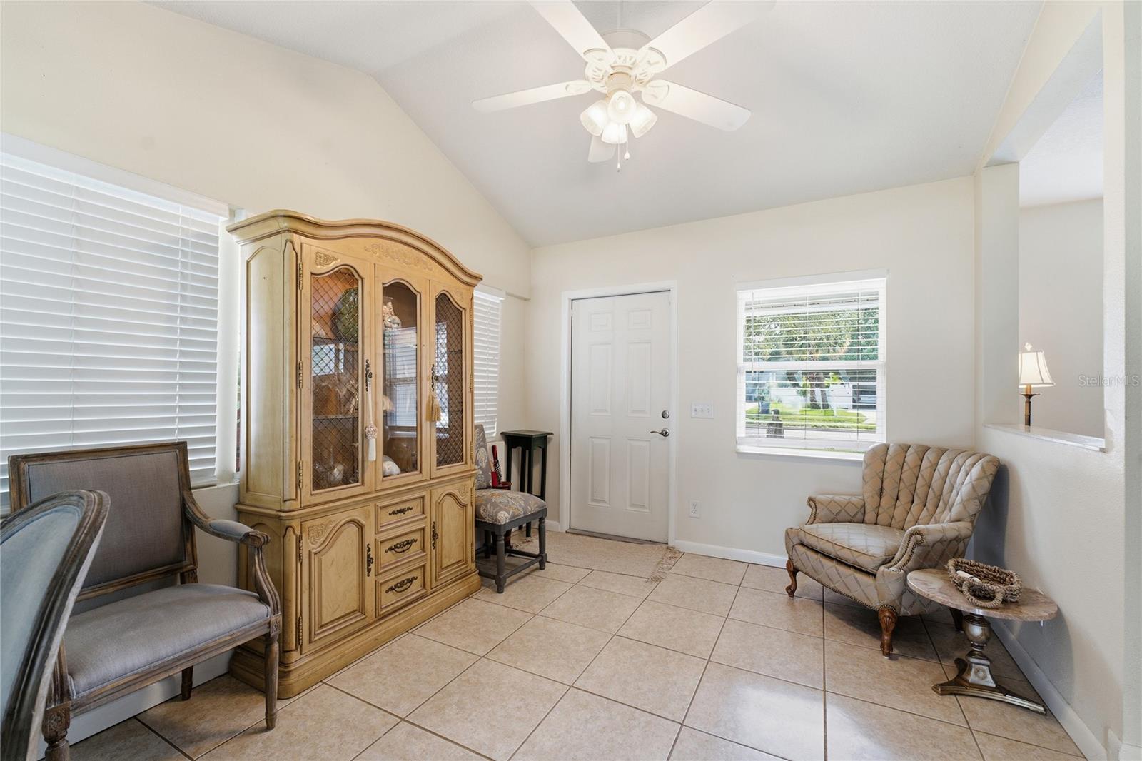 4627 W EL PRADO BOULEVARD, Tampa, FL 33629