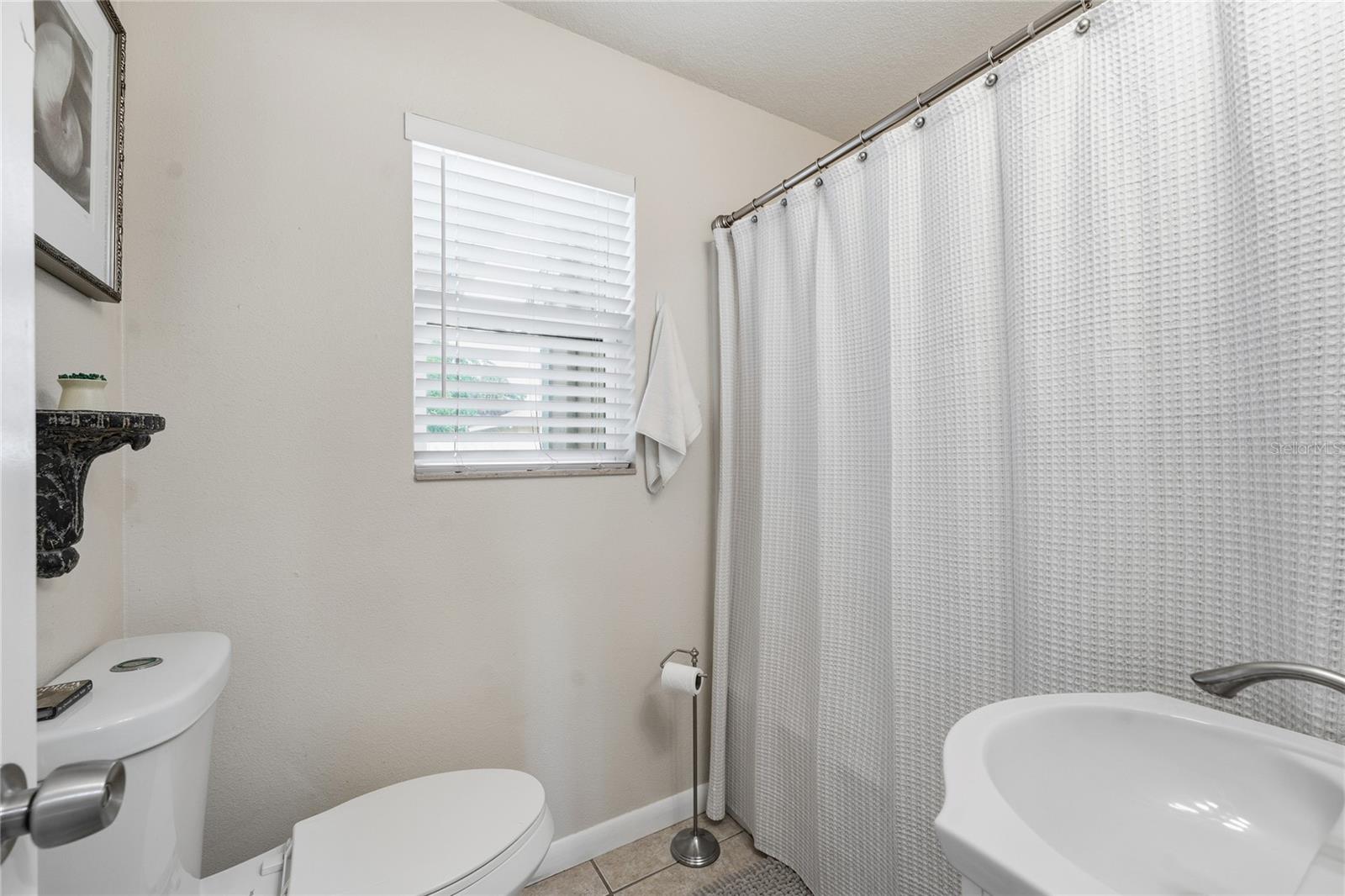 4627 W EL PRADO BOULEVARD, Tampa, FL 33629