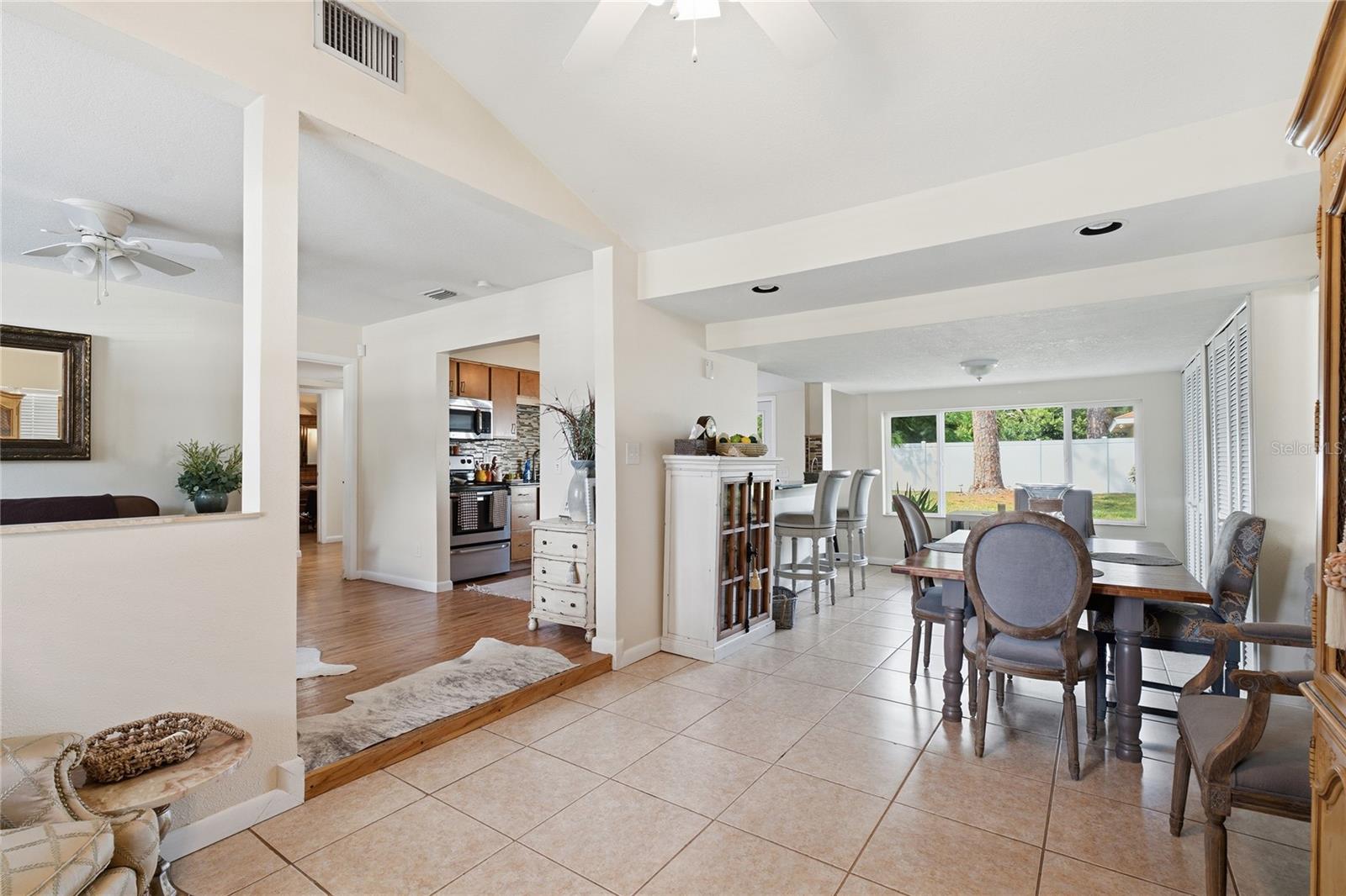 4627 W EL PRADO BOULEVARD, Tampa, FL 33629