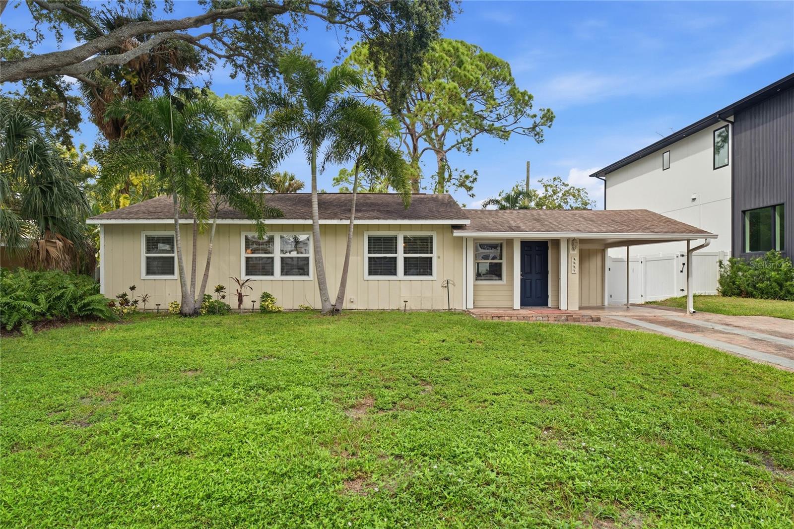 4627 W EL PRADO BOULEVARD, Tampa, FL 33629