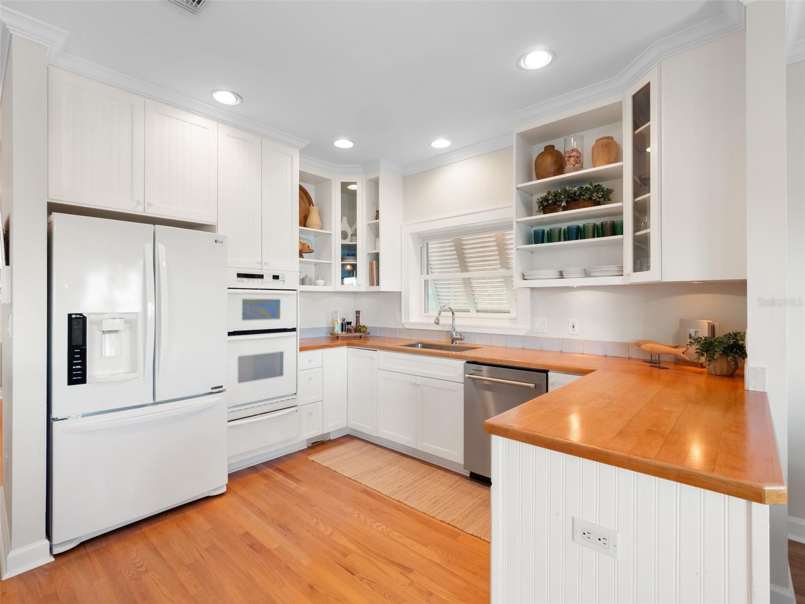 2503 PASS A GRILLE WAY, St Pete Beach, FL 33706