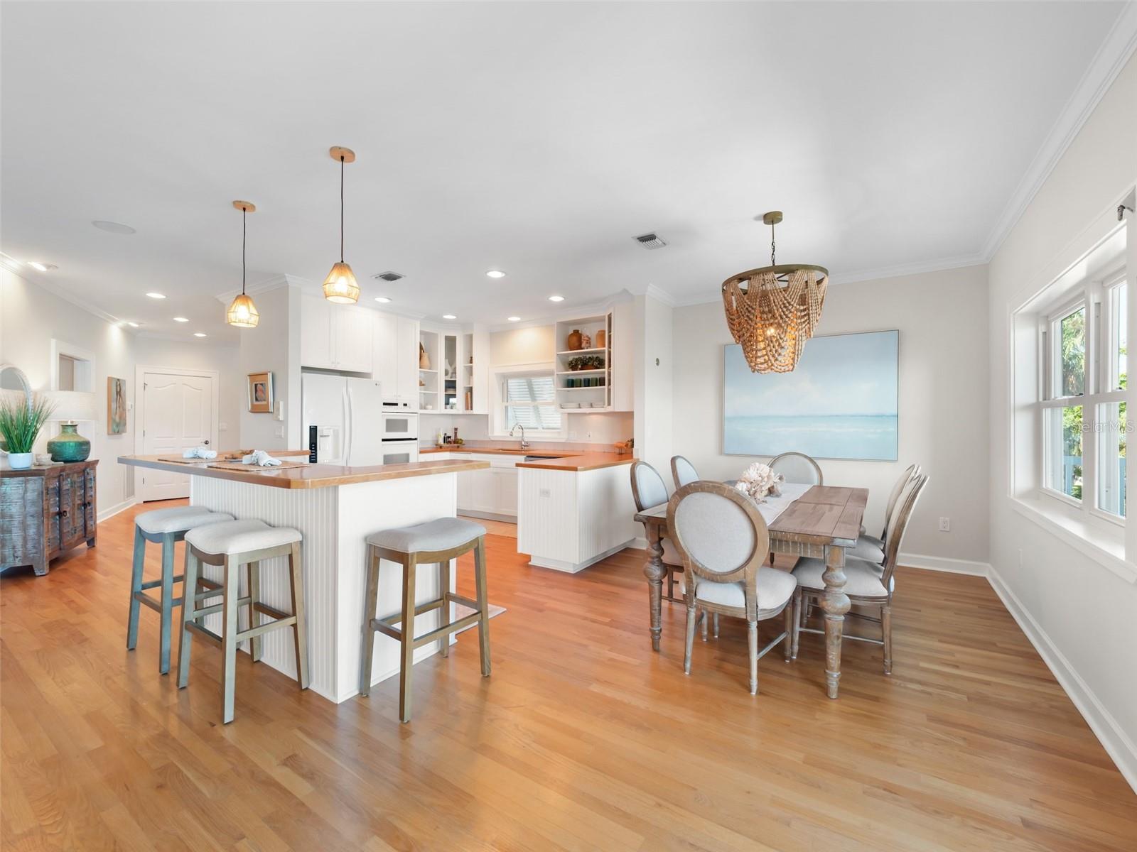 2503 PASS A GRILLE WAY, St Pete Beach, FL 33706