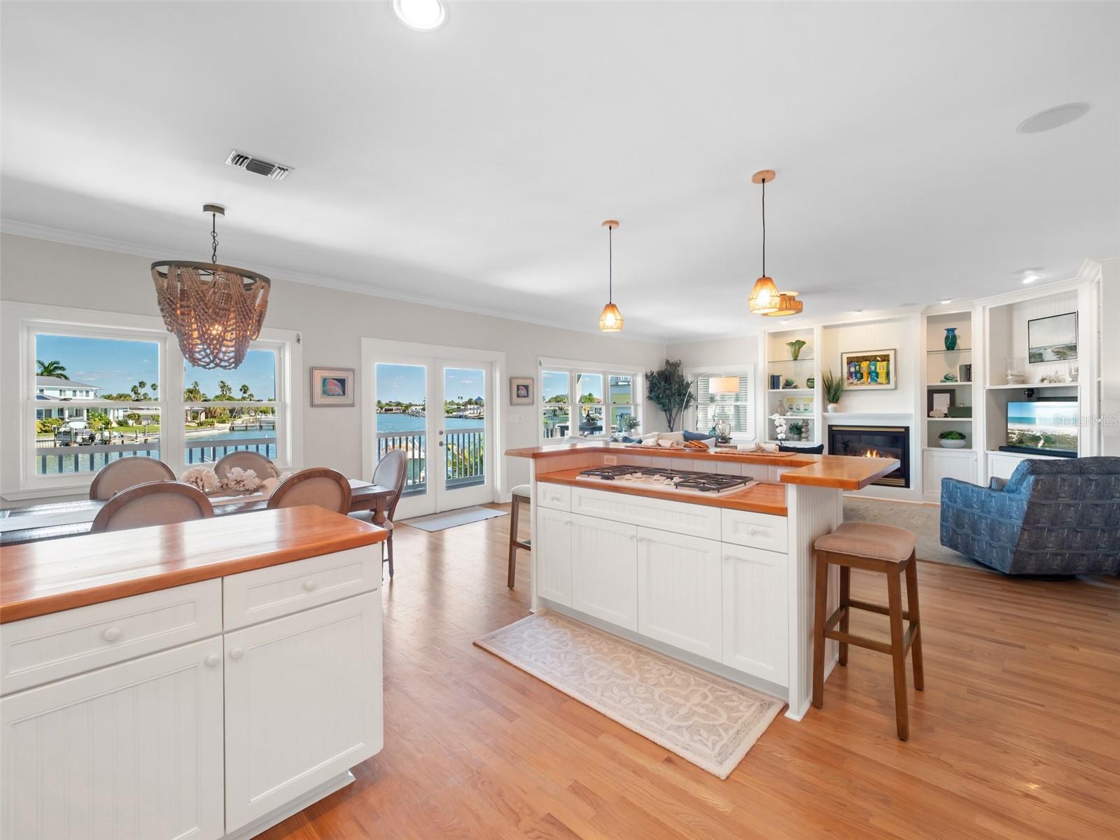 2503 PASS A GRILLE WAY, St Pete Beach, FL 33706