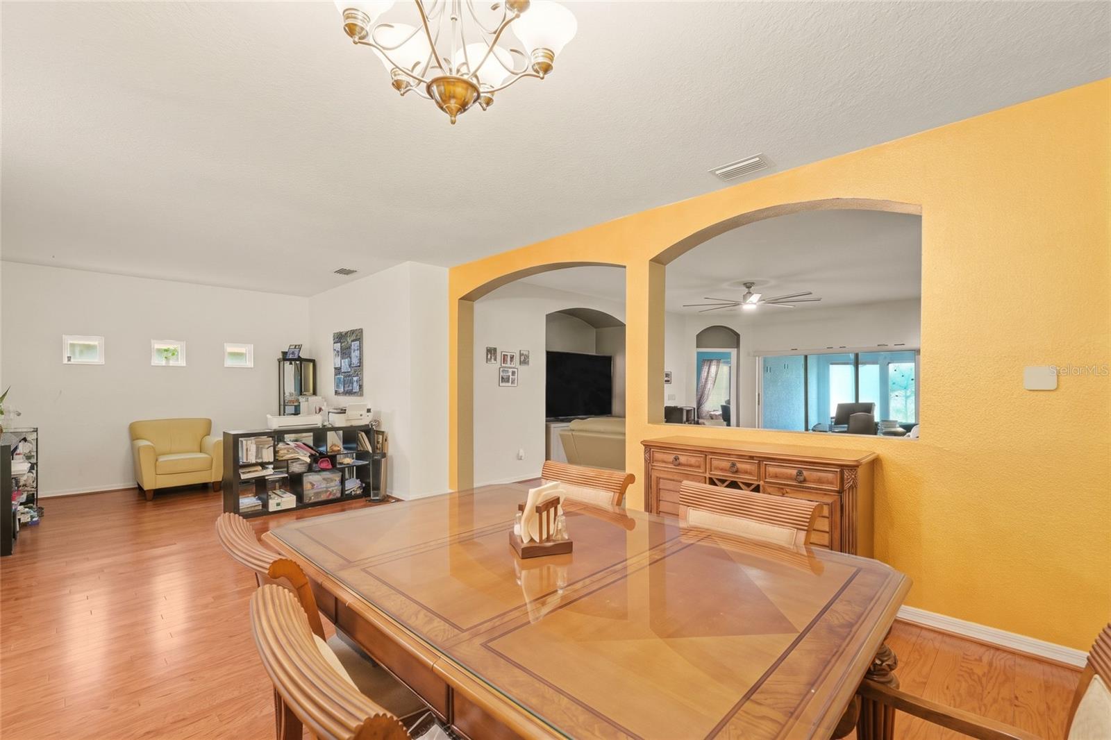 1314 EMERALD HILL WAY, Valrico, FL 33594