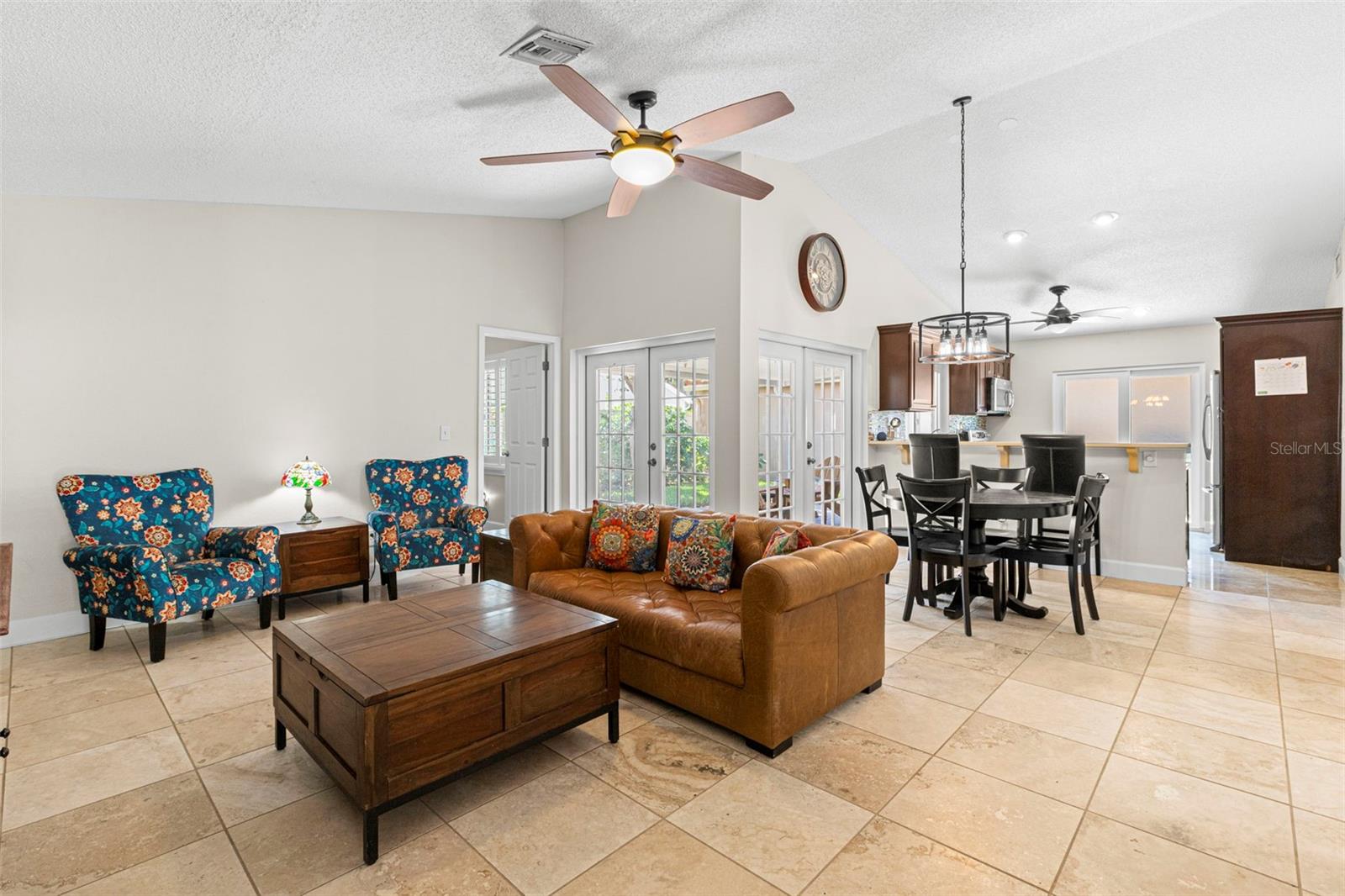 495 ST TROPEZ CIRCLE NE, St Petersburg, FL 33703