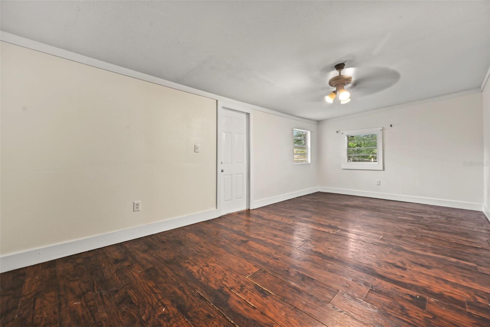 1301 E 18TH AVENUE, Tampa, FL 33605