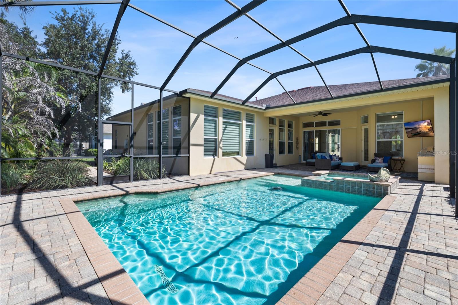 5915 ALANA LEIGH PLACE, Lithia, FL 33547