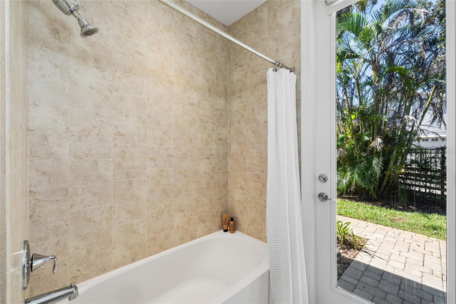 5915 ALANA LEIGH PLACE, Lithia, FL 33547
