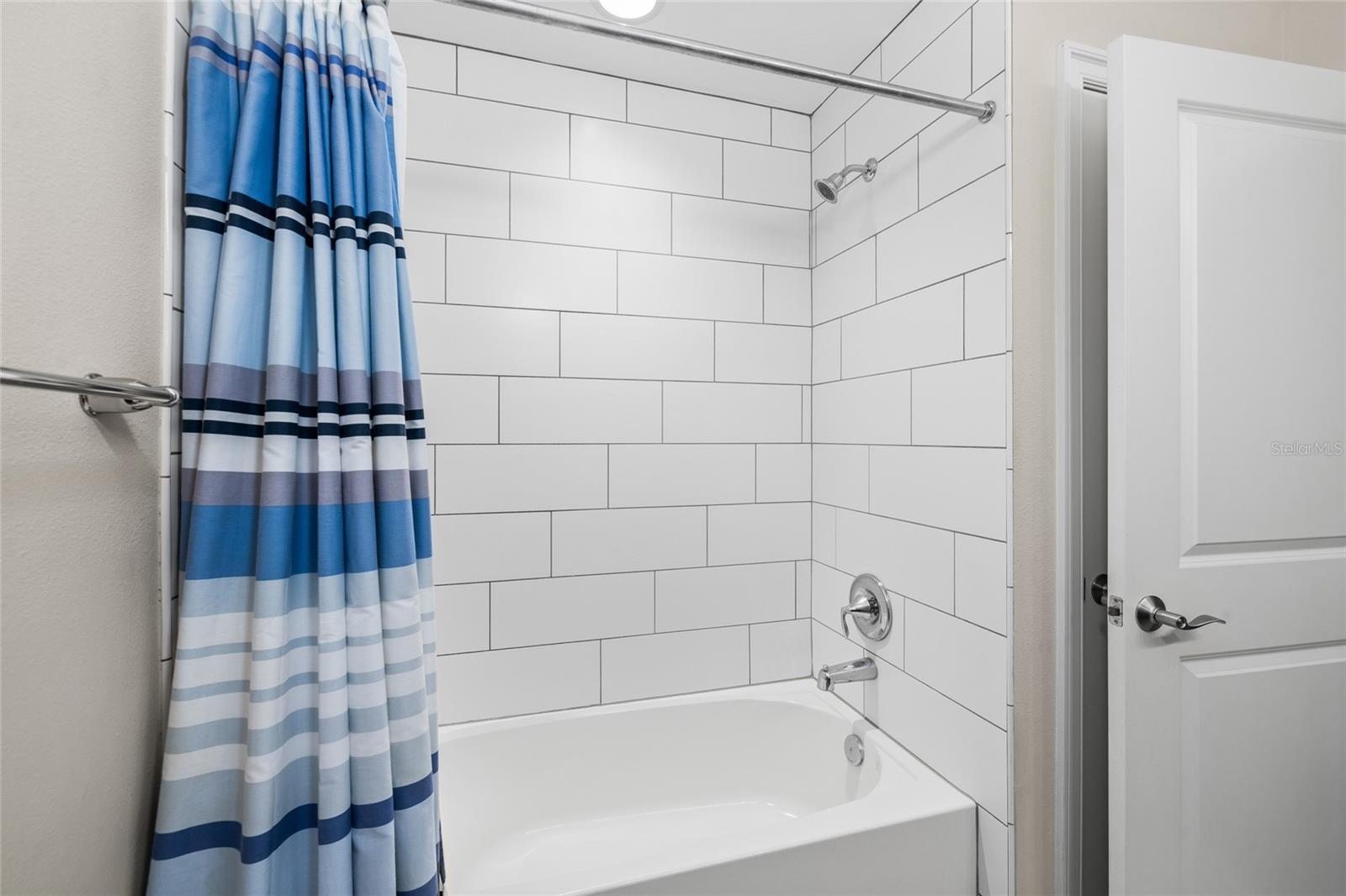 2nd Floor Full Bath