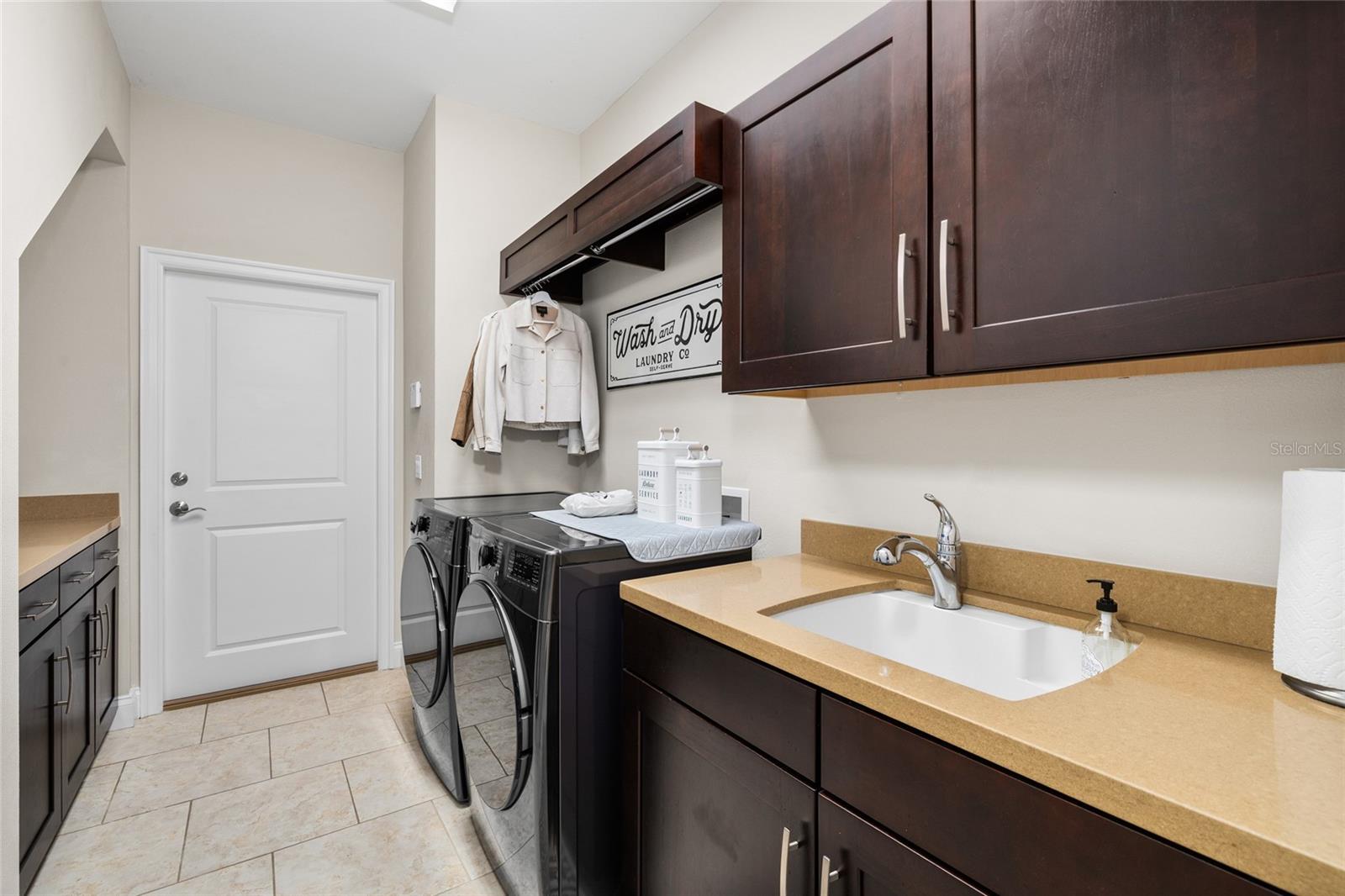 5915 ALANA LEIGH PLACE, Lithia, FL 33547