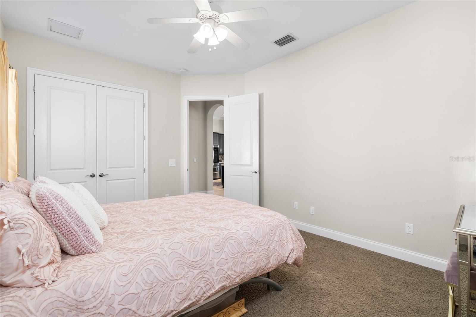 5915 ALANA LEIGH PLACE, Lithia, FL 33547