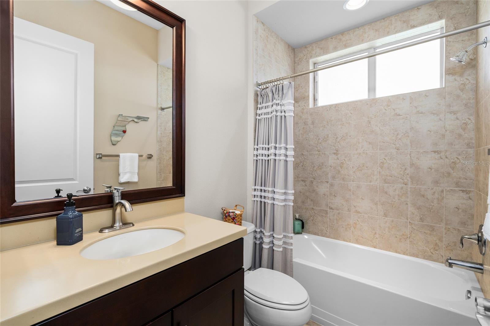 5915 ALANA LEIGH PLACE, Lithia, FL 33547