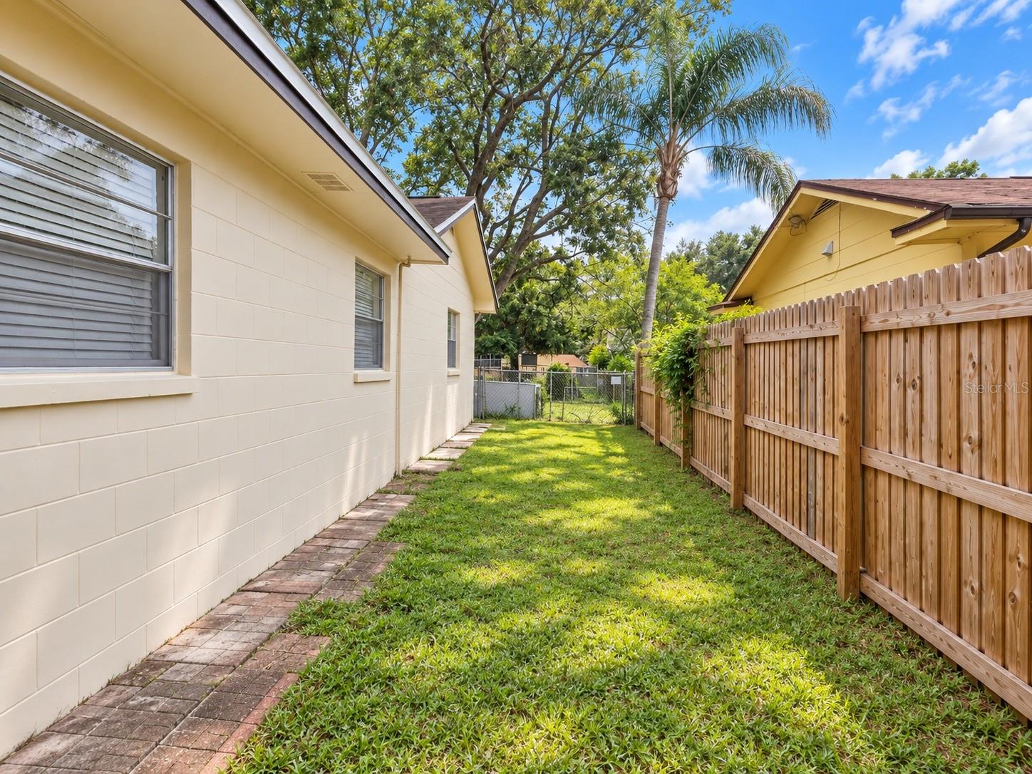 4437 DOLPHIN DRIVE, Tampa, FL 33617