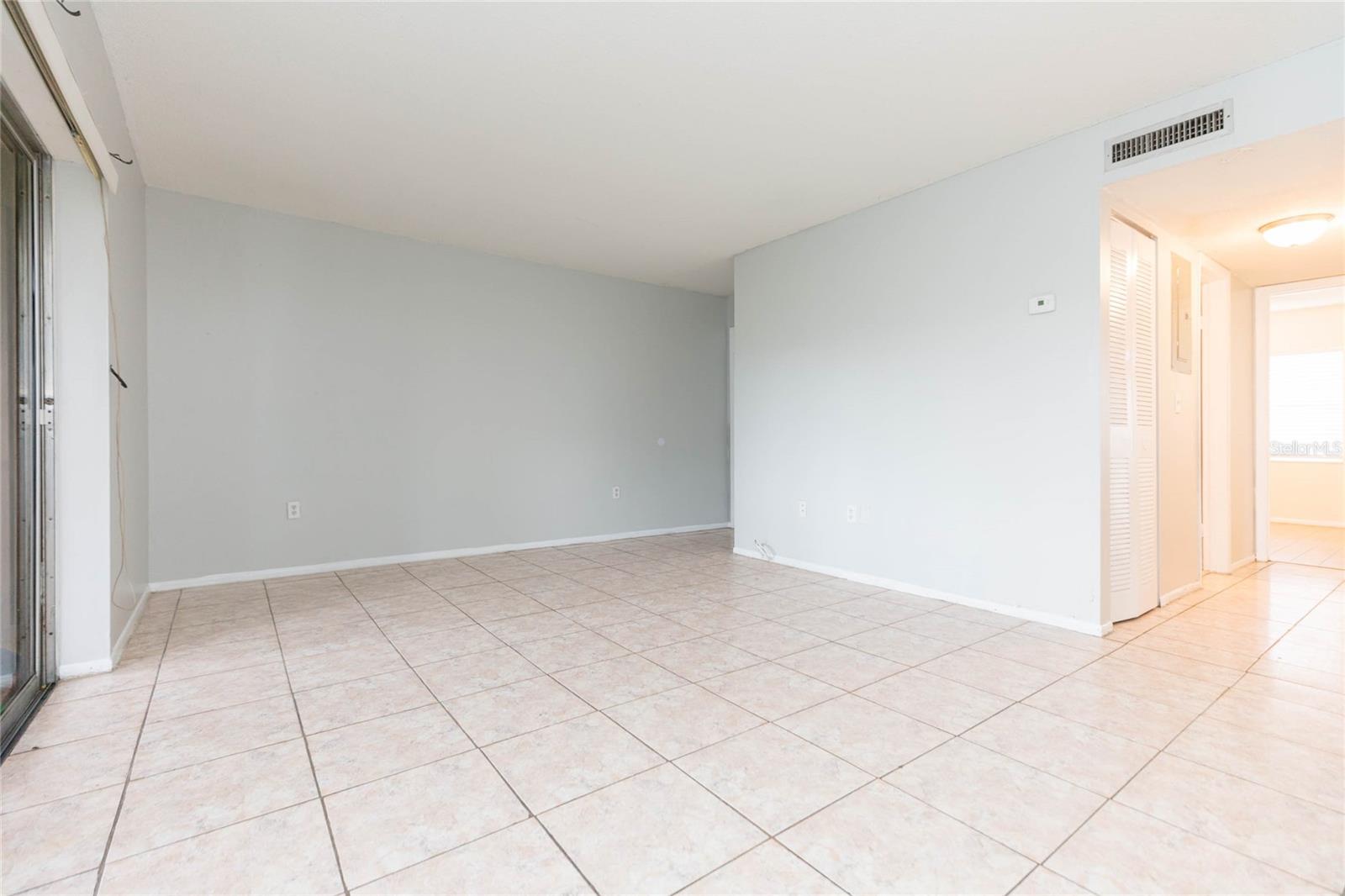 9035 WESTCHESTER CIRCLE, #133, Tampa, FL 33604