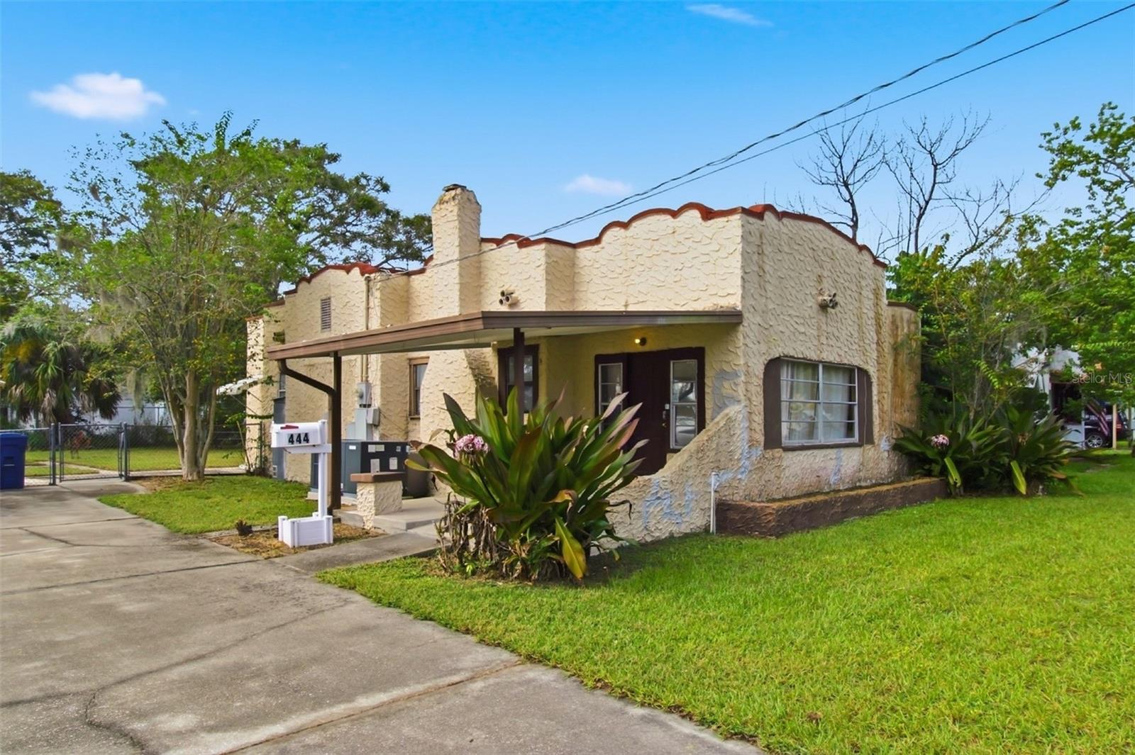 444 AVENUE I SE, Winter Haven, FL 33880 444 AVENUE I SE, Winter Haven, FL 33880