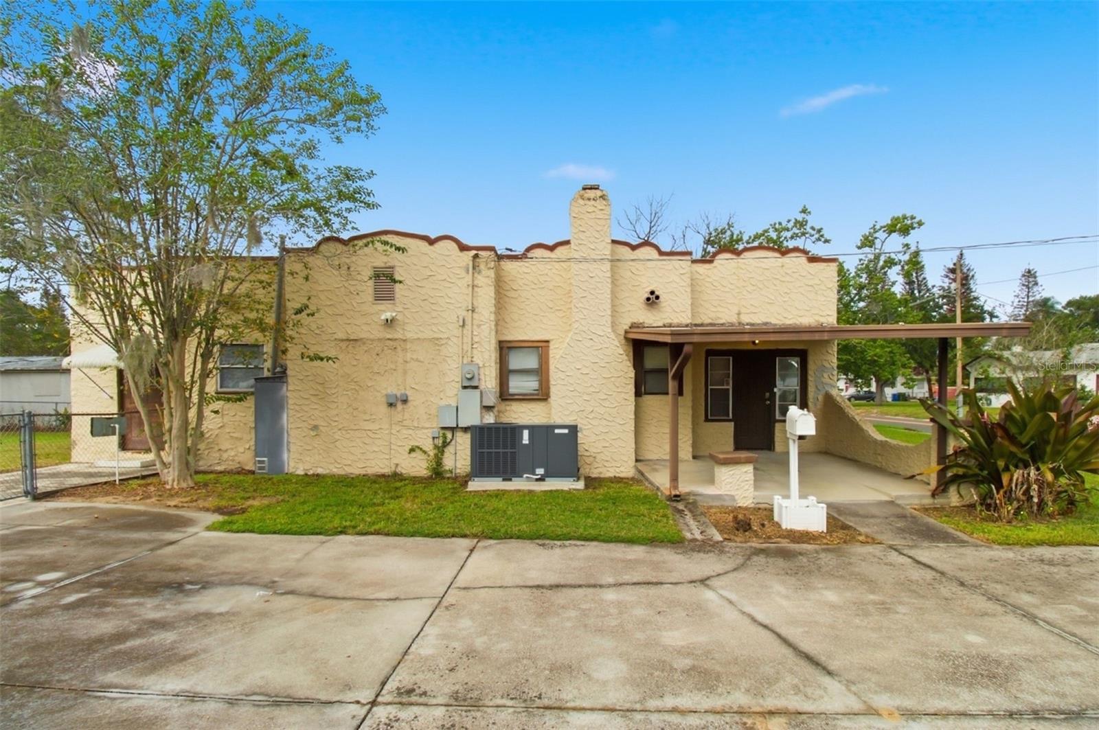 444 AVENUE I SE, Winter Haven, FL 33880