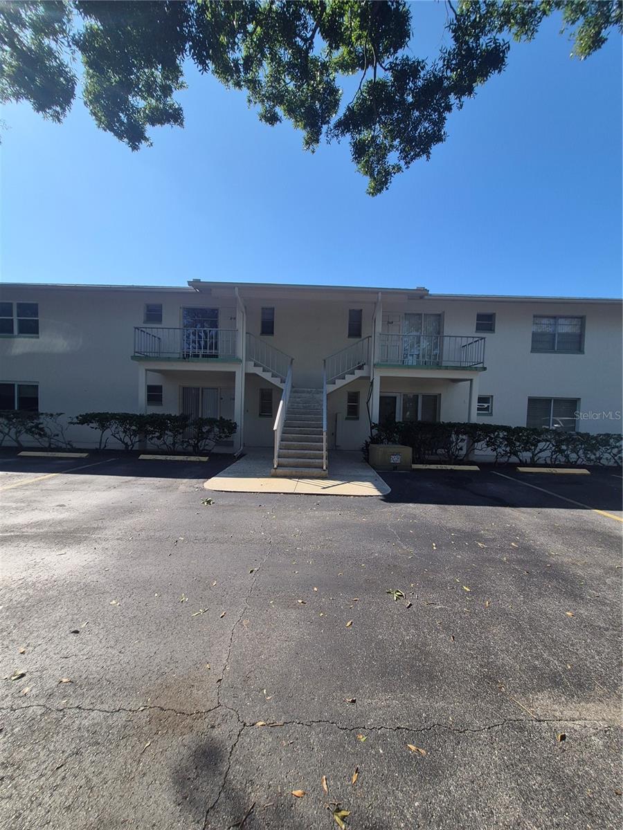 8301 BARDMOOR BOULEVARD, #209, Seminole, FL 33777 8301 BARDMOOR BOULEVARD, #209, Seminole, FL 33777