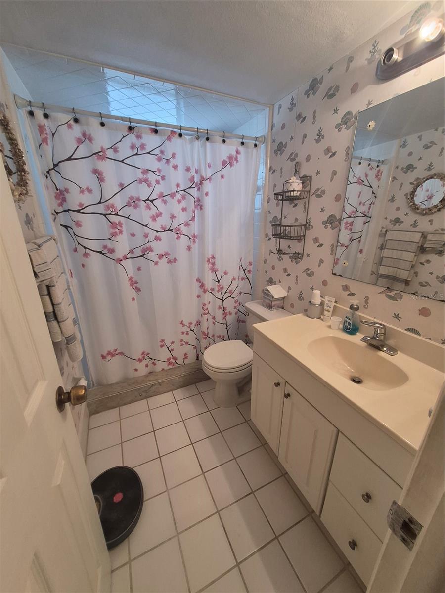 8301 BARDMOOR BOULEVARD, #209, Seminole, FL 33777