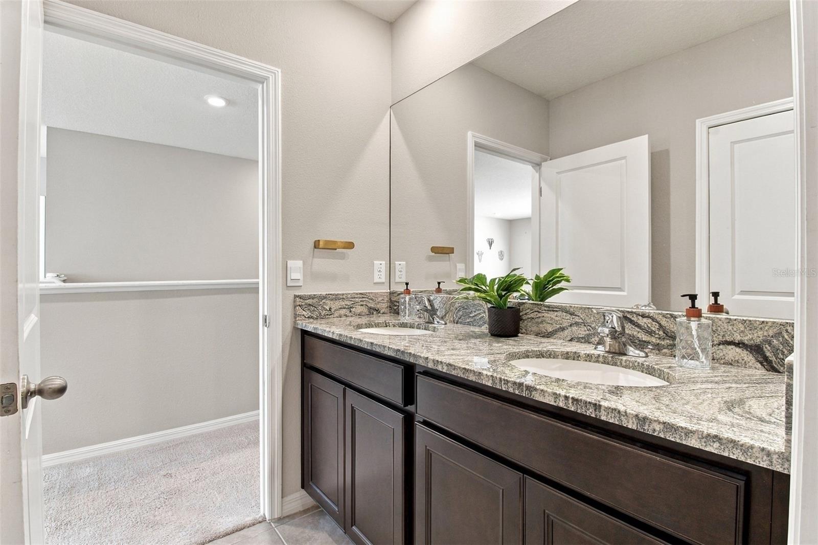 1510 TROPICAL OASIS AVENUE, Plant City, FL 33565