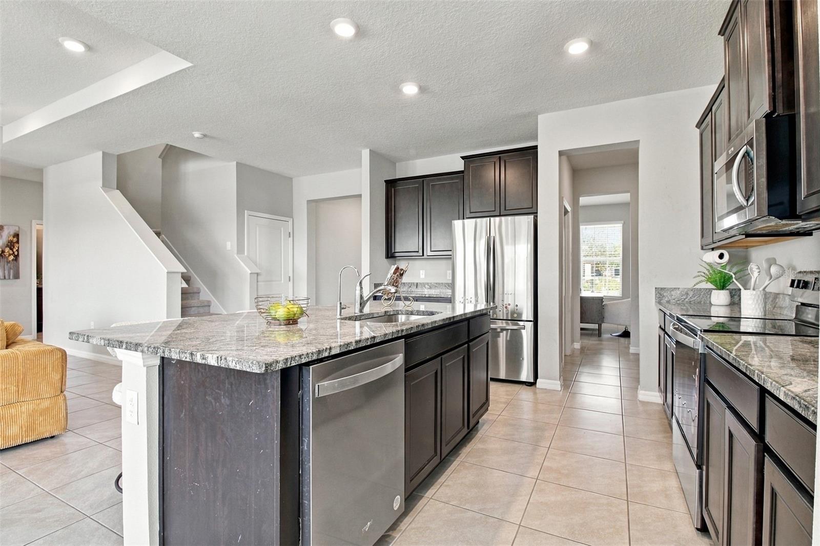 1510 TROPICAL OASIS AVENUE, Plant City, FL 33565
