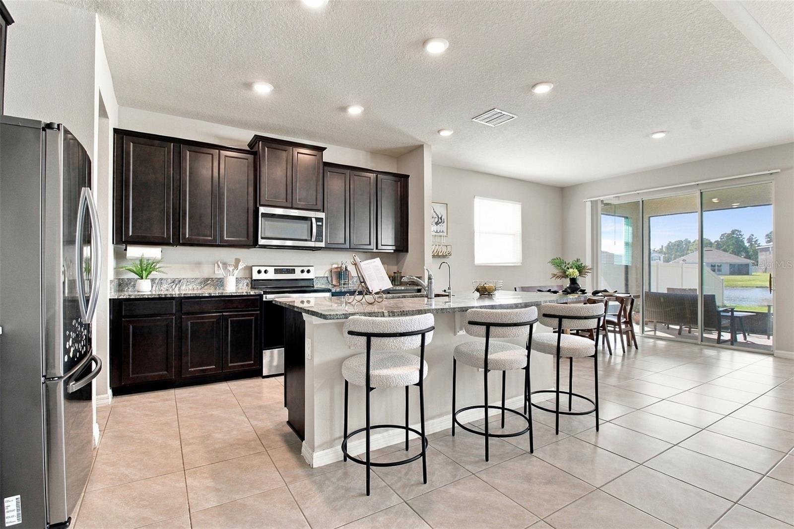 1510 TROPICAL OASIS AVENUE, Plant City, FL 33565