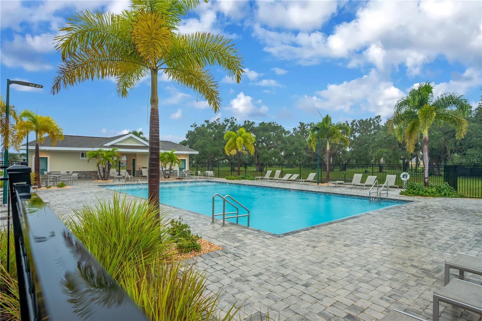 6221 114TH AVENUE E, Parrish, FL 34219 6221 114TH AVENUE E, Parrish, FL 34219