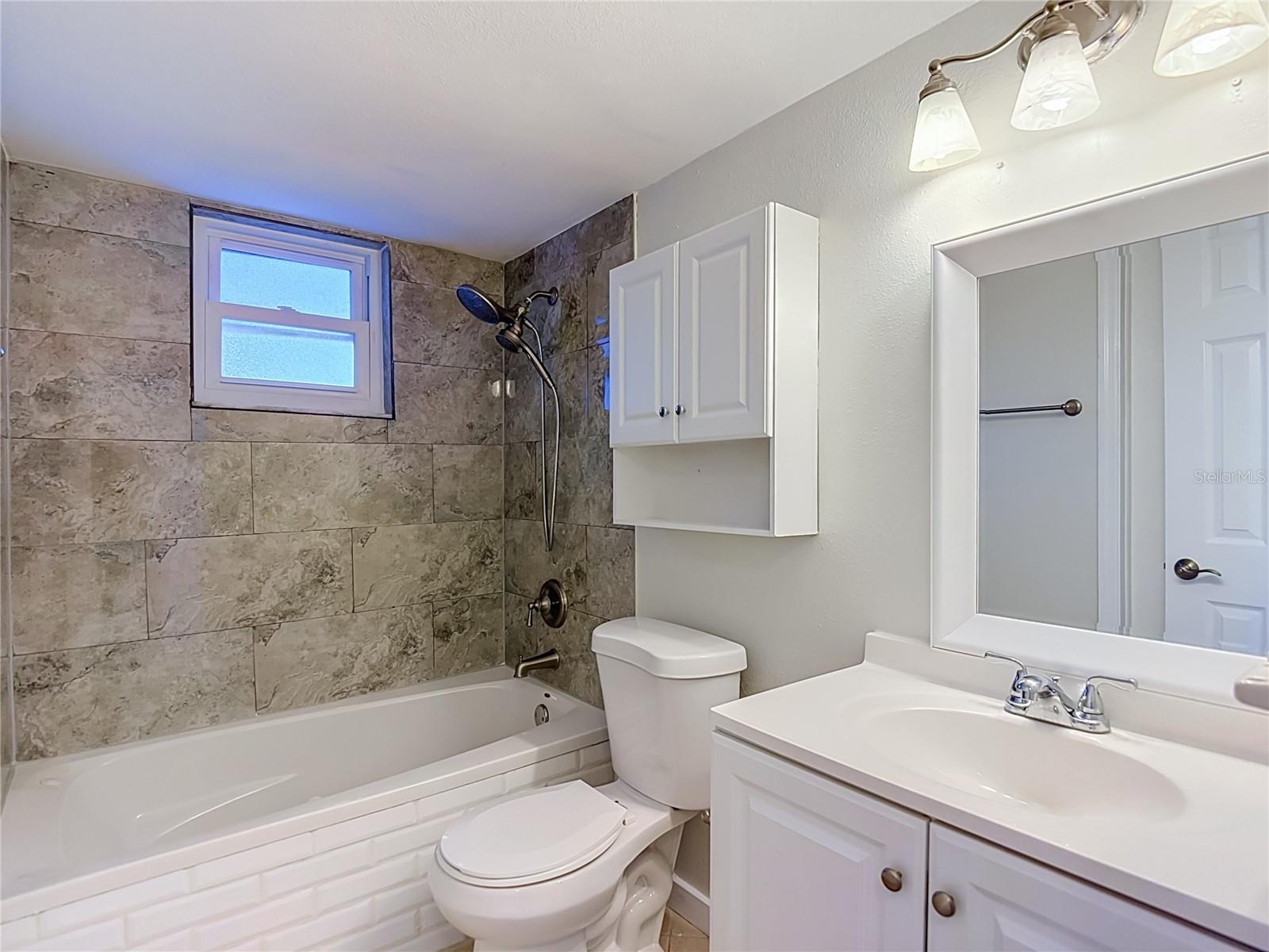 607 BREEZEWAY COURT, Brandon, FL 33511