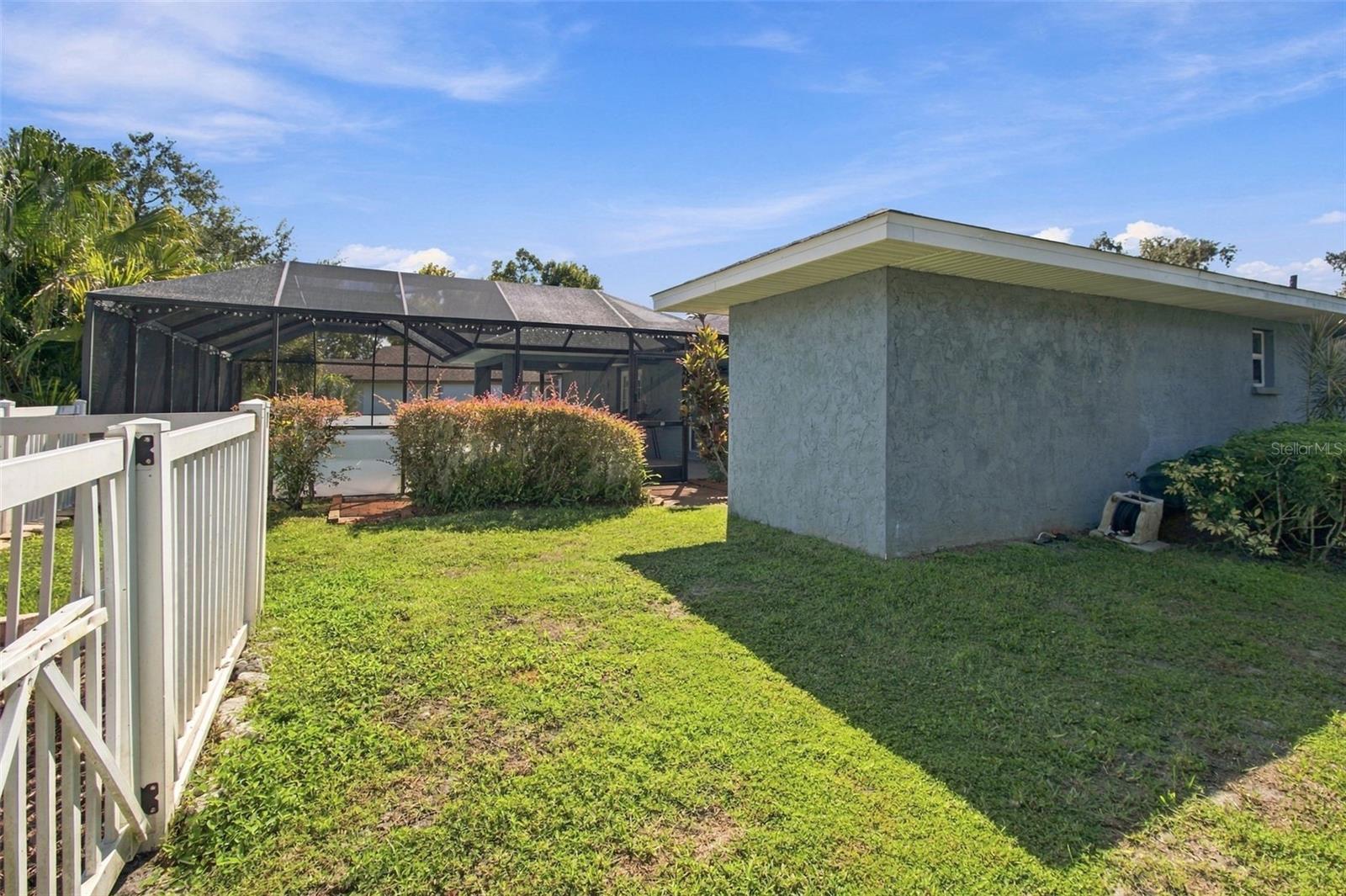 5404 80TH AVENUE CIRCLE E, Palmetto, FL 34221
