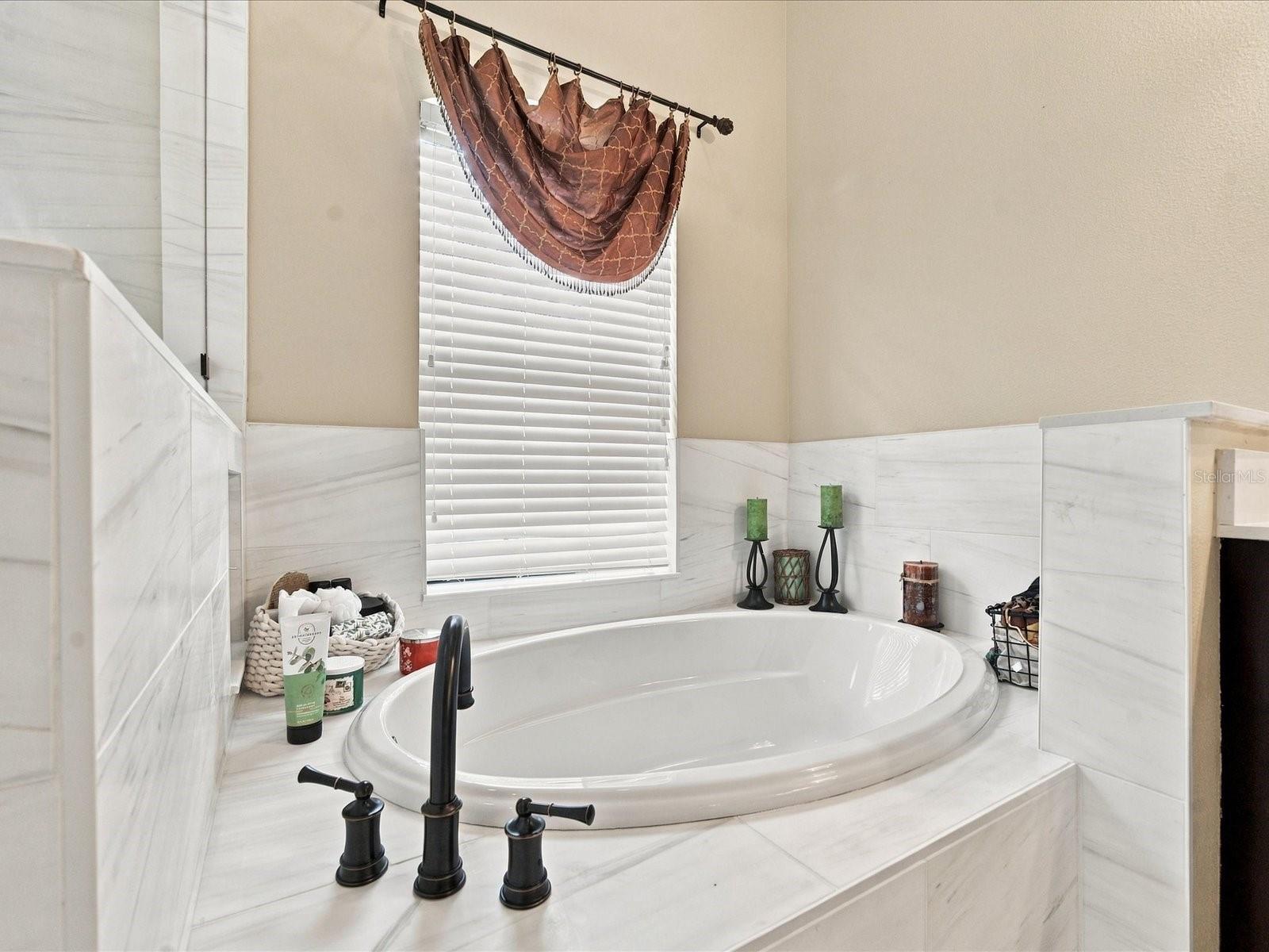 17314 SAN ARINGO PLACE, Lutz, FL 33548