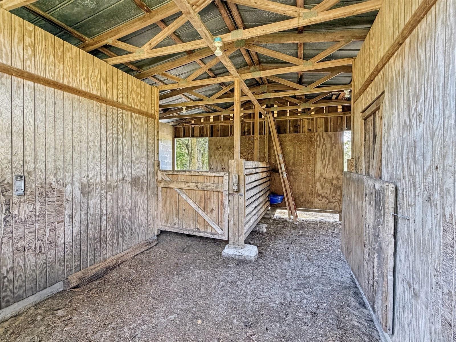 2 Stall Barn