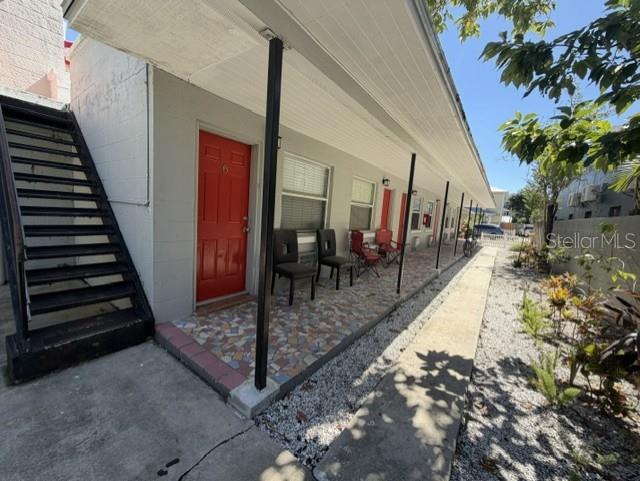 649 7TH AVENUE N, St Petersburg, FL 33701