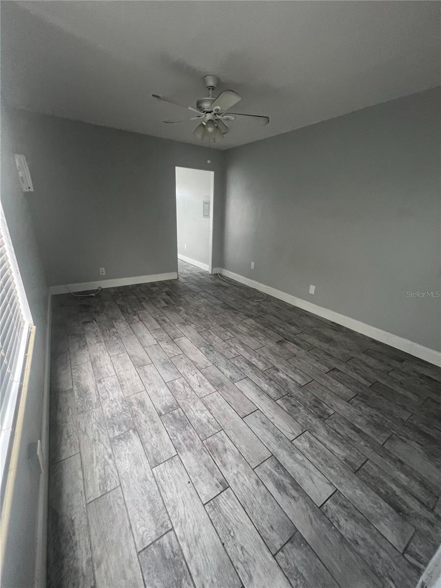 649 7TH AVENUE N, St Petersburg, FL 33701