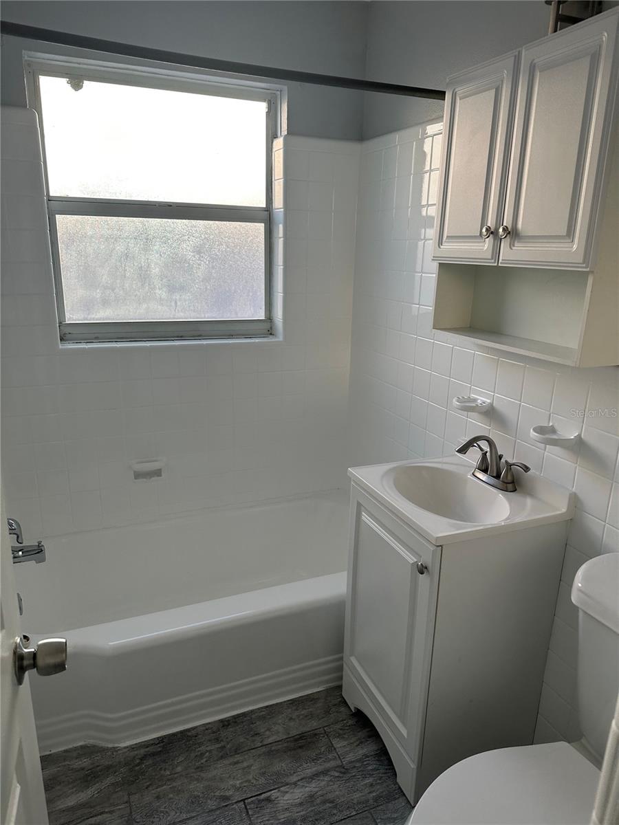 649 7TH AVENUE N, St Petersburg, FL 33701