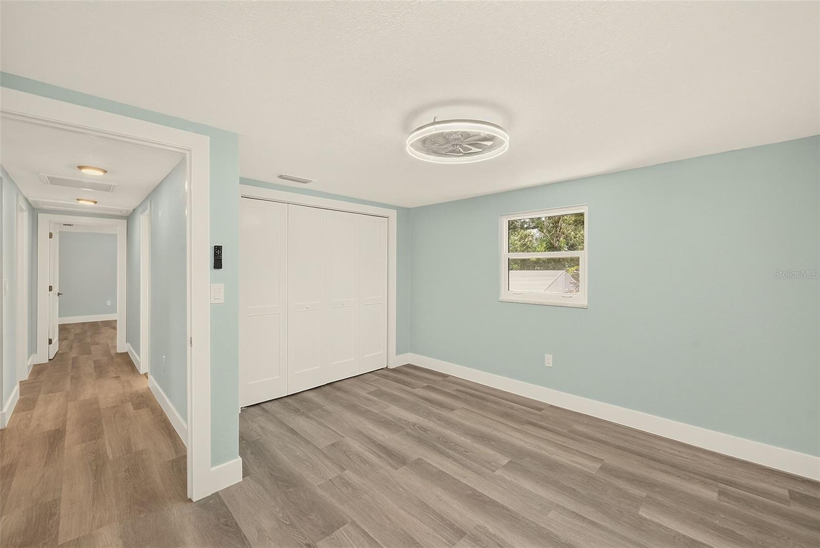 1595 OAK LANE, Clearwater, FL 33764