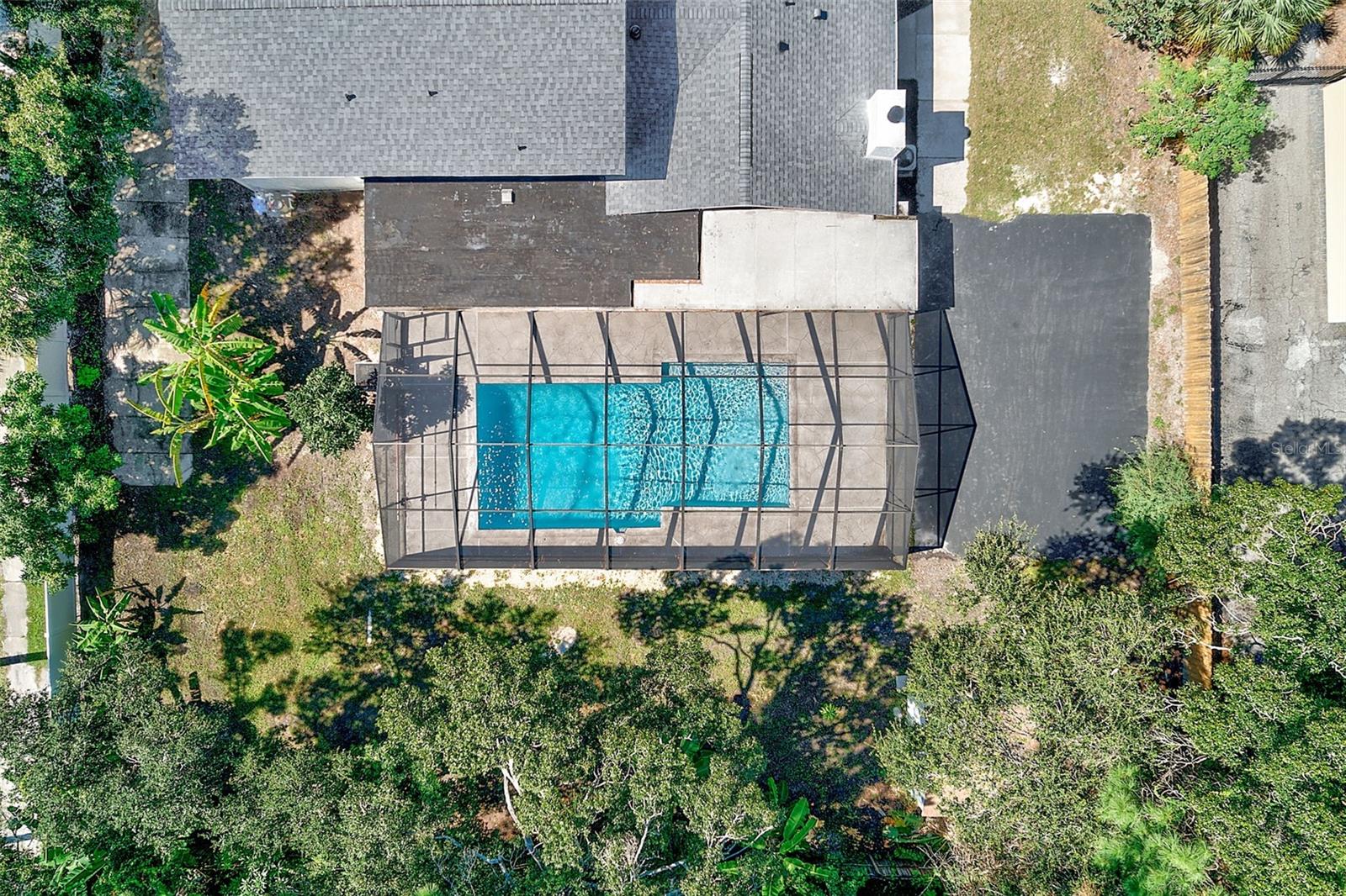 1595 OAK LANE, Clearwater, FL 33764