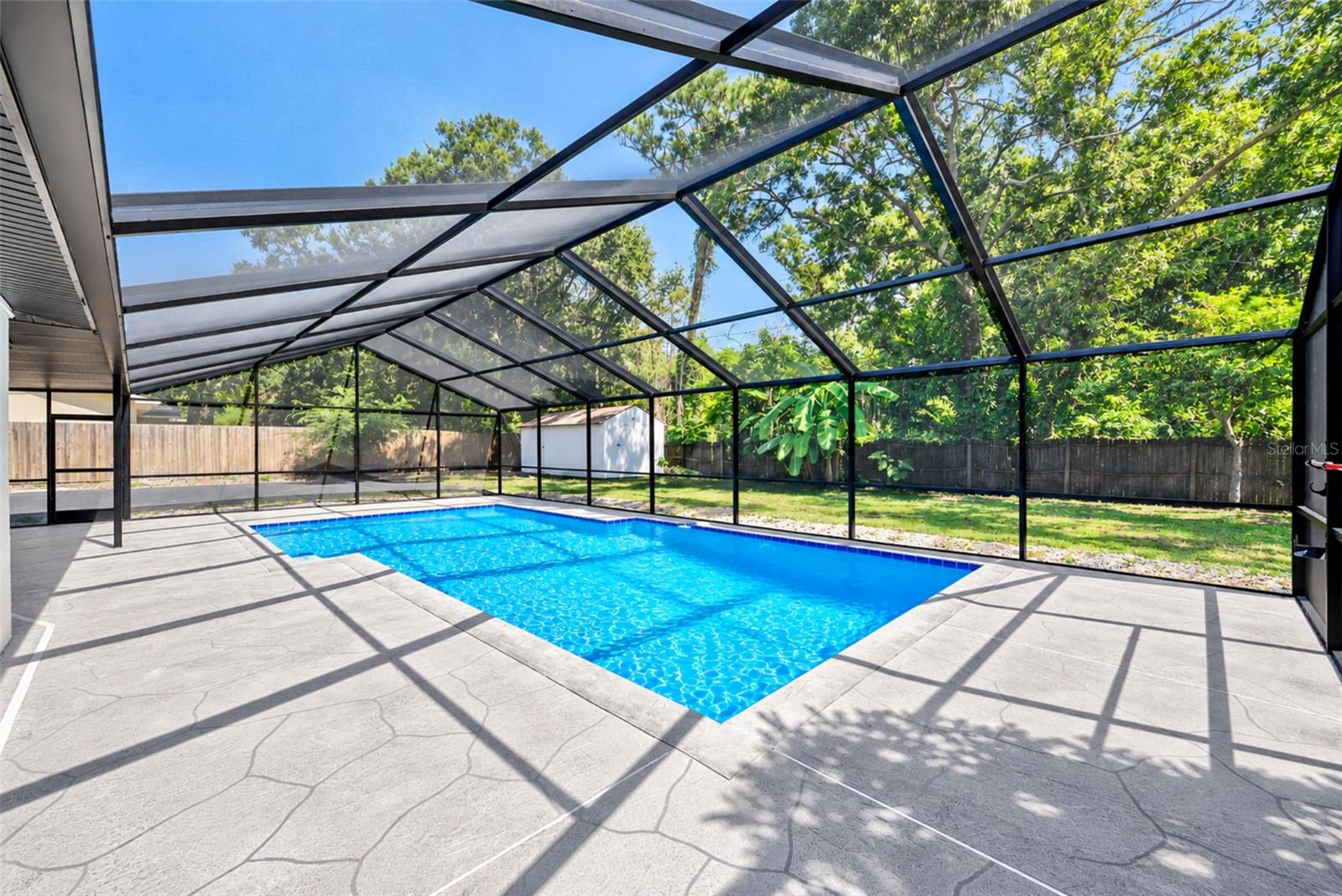 1595 OAK LANE, Clearwater, FL 33764