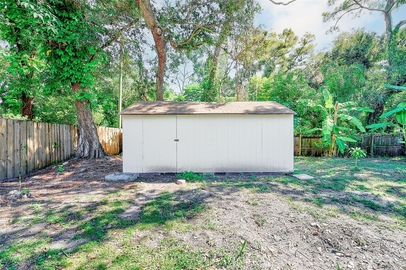 1595 OAK LANE, Clearwater, FL 33764