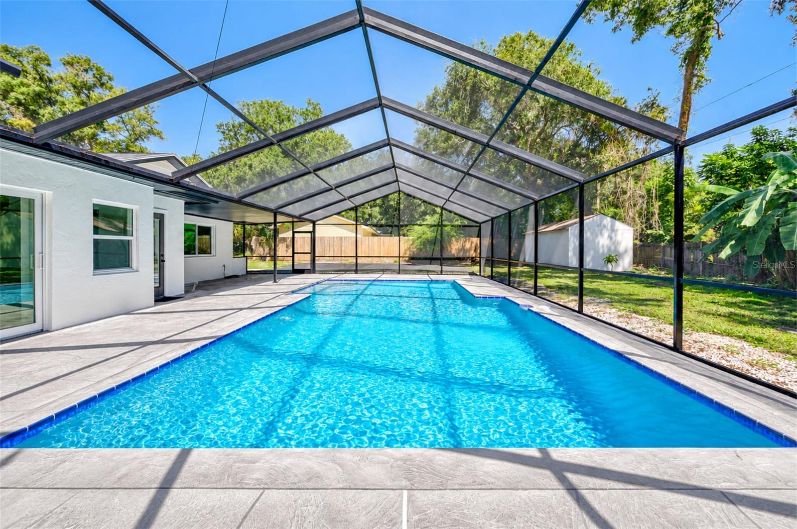 1595 OAK LANE, Clearwater, FL 33764