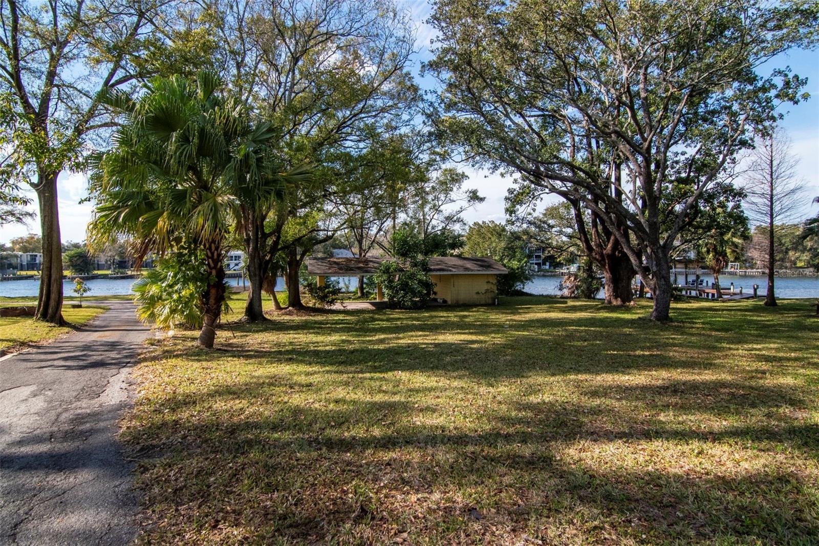 3304 N PERRY AVENUE, Tampa, FL 33603